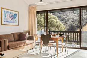 Mowamba D5 Thredbo Village